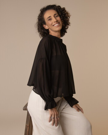 CLAUDIA VIEIRA — 6