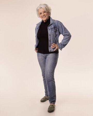 SONIA MARIA AGUIAR — 3