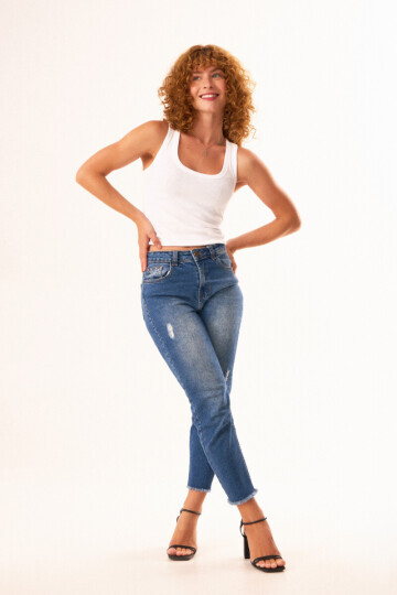 RAYLU VILLEROY — 3