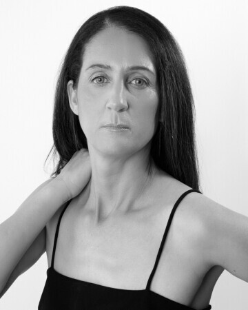 DANIELA AMORIM — 3