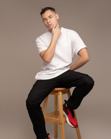 MATHEUS CORREA — 5