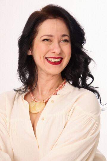 CLAUDIA ELIANE DETONI