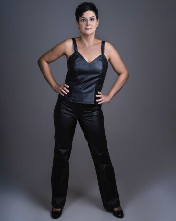 CRISTIANE TORRES — 5