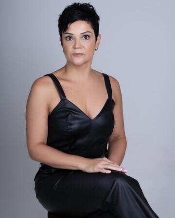 CRISTIANE TORRES — 3