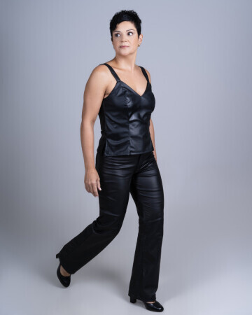 CRISTIANE TORRES — 4