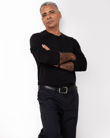 BERTONETO SOUZA — 6