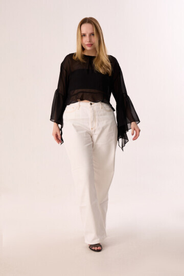 ISADORA REZENDE — 3