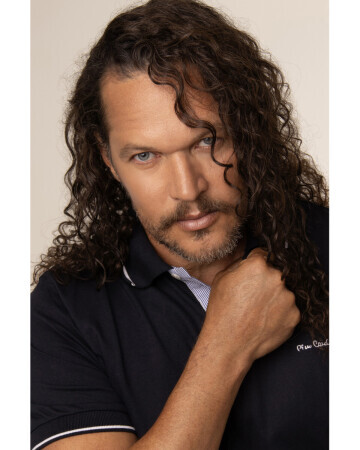 GIVA FIGUEIREDO — 1