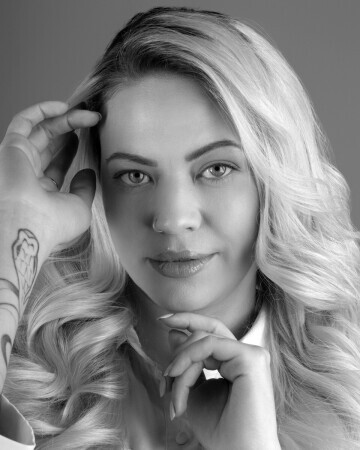 CRISTINE MARTINS — 4