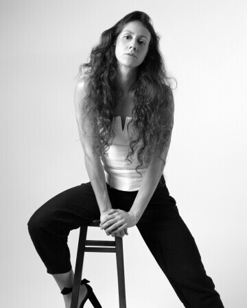 CAROLINA BERTAN — 5