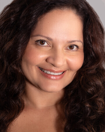 ANA CLAUDIA FURINI — 5