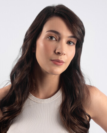 VIVIAN FIORAVANTI — 4