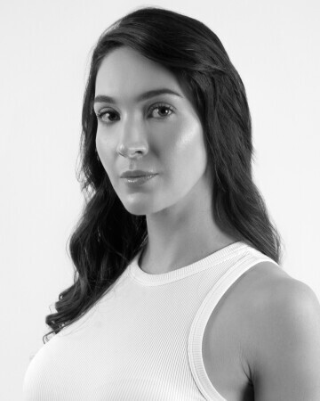 VIVIAN FIORAVANTI — 5