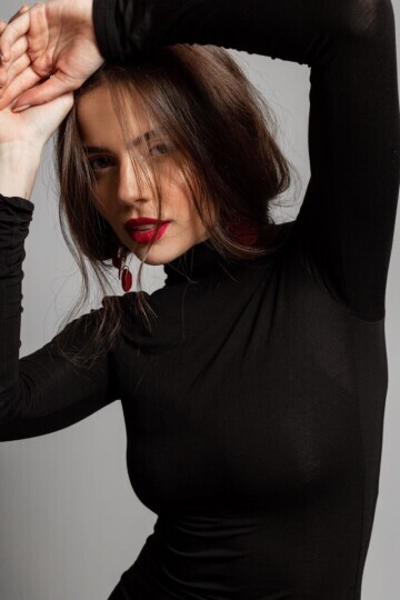 Manoela Fernandes — 5