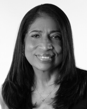 ELÇA MARIA SILVA JUNQUEIRA — 2