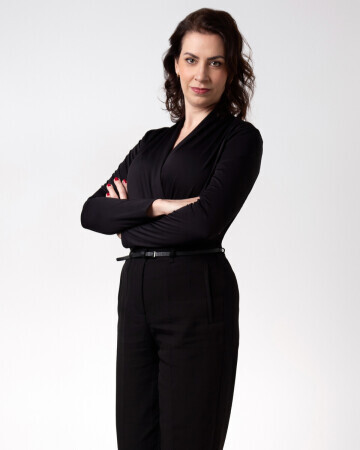 RAFAELA BRISTOT — 4